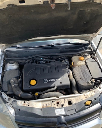 Opel Astra cena 10000 przebieg: 323000, rok produkcji 2006 z Płock małe 254